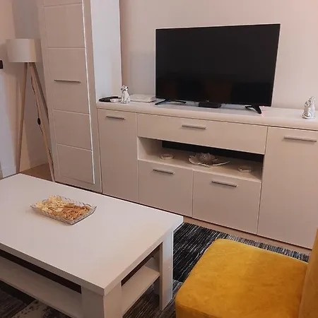 Minimalist Bulevar * Sarajevo