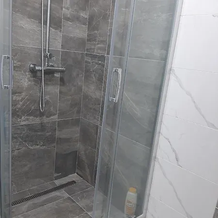 Apartment Minimalist Bulevar *